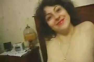 वह घर में एक एमआईएलए हिंदी मूवी के सेक्सी चूमा।